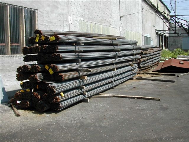 Outside 40' Ft Rebar